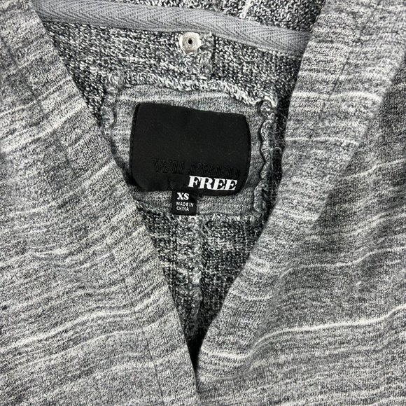 Aritzia Wilfred Free Size XS Rousseau Sweatshirt Jacket Oversized Hoodie Studded - Picture 3 of 8